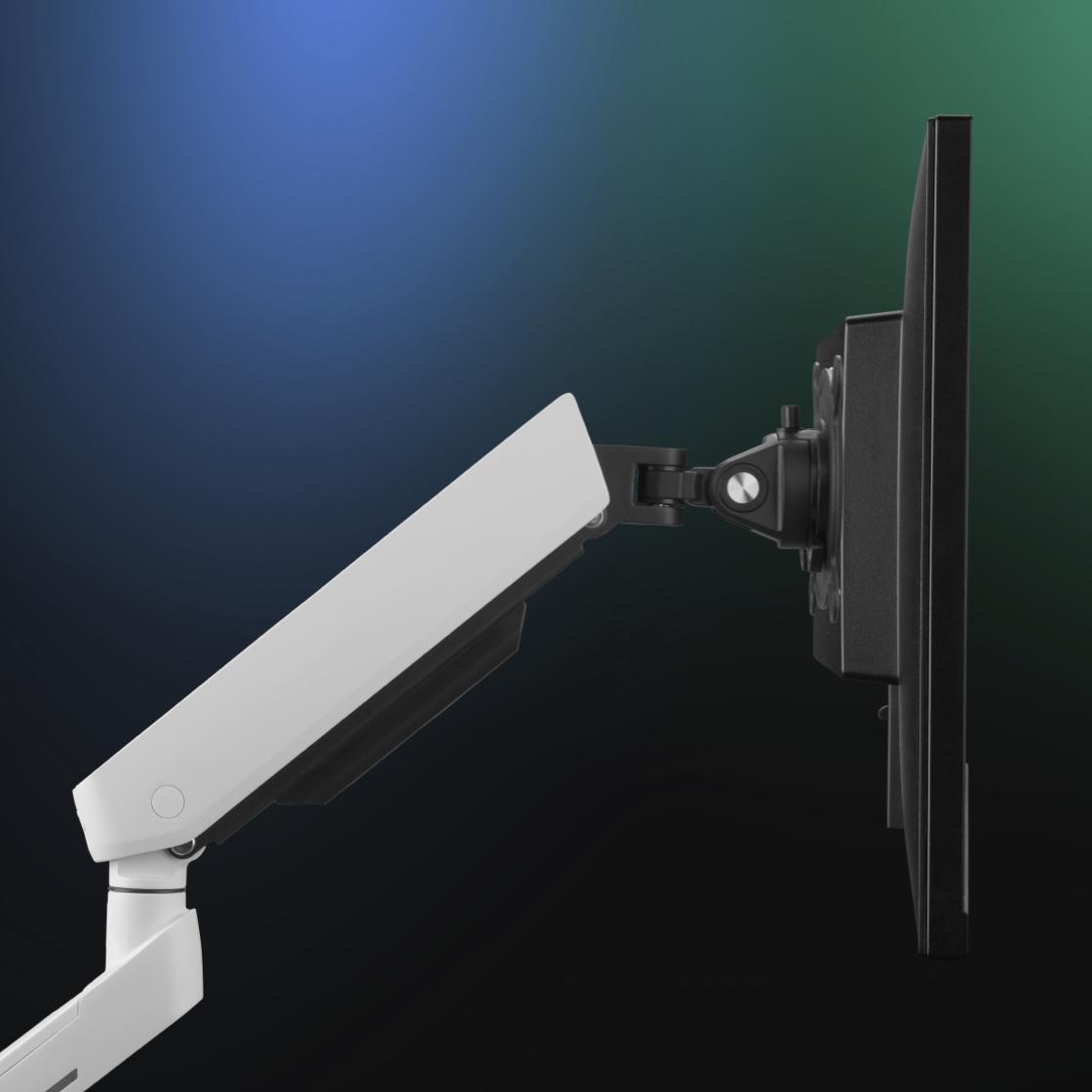 DM8220_slider1